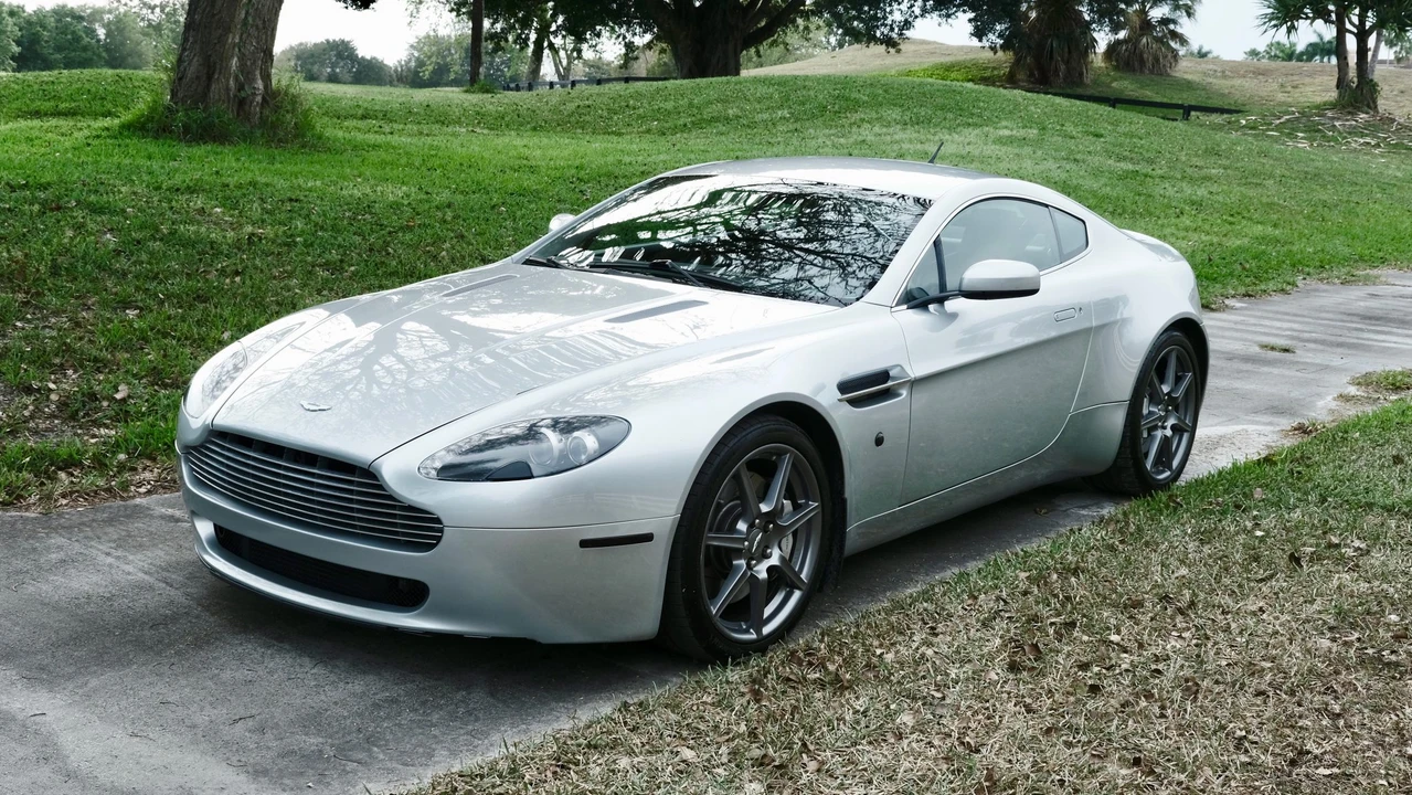 2007 Aston Martin V8 Vantage (2006-2017) - Image 18 of 31