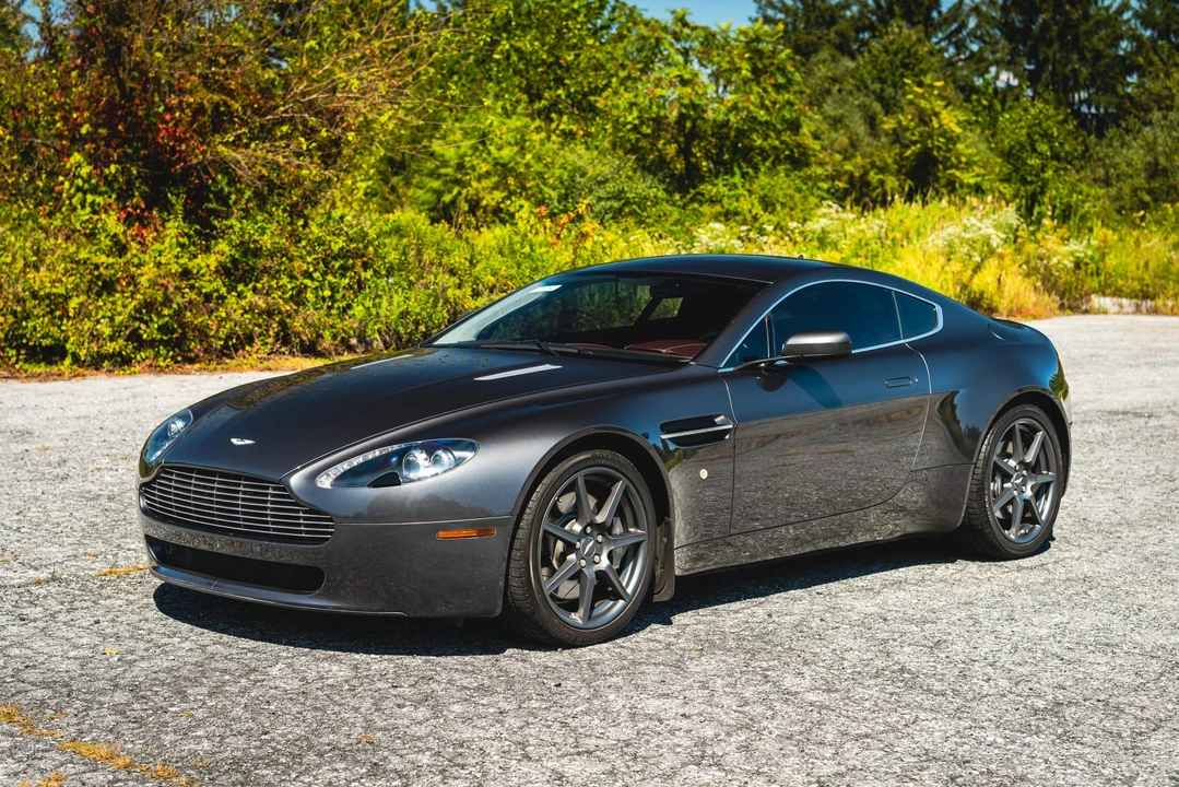 2007 Aston Martin V8 Vantage (2006-2017) - Image 8 of 31