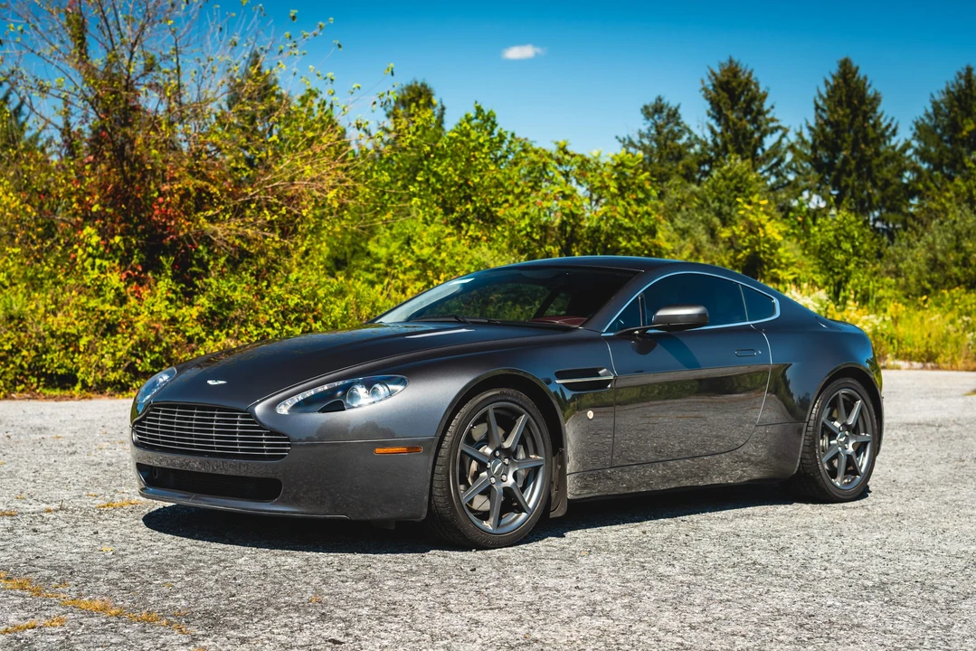 2007 Aston Martin V8 Vantage (2006-2017) - Image 5 of 31