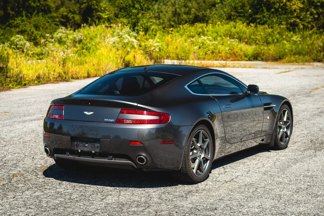 2007 Aston Martin V8 Vantage (2006-2017) - Image 28 of 31