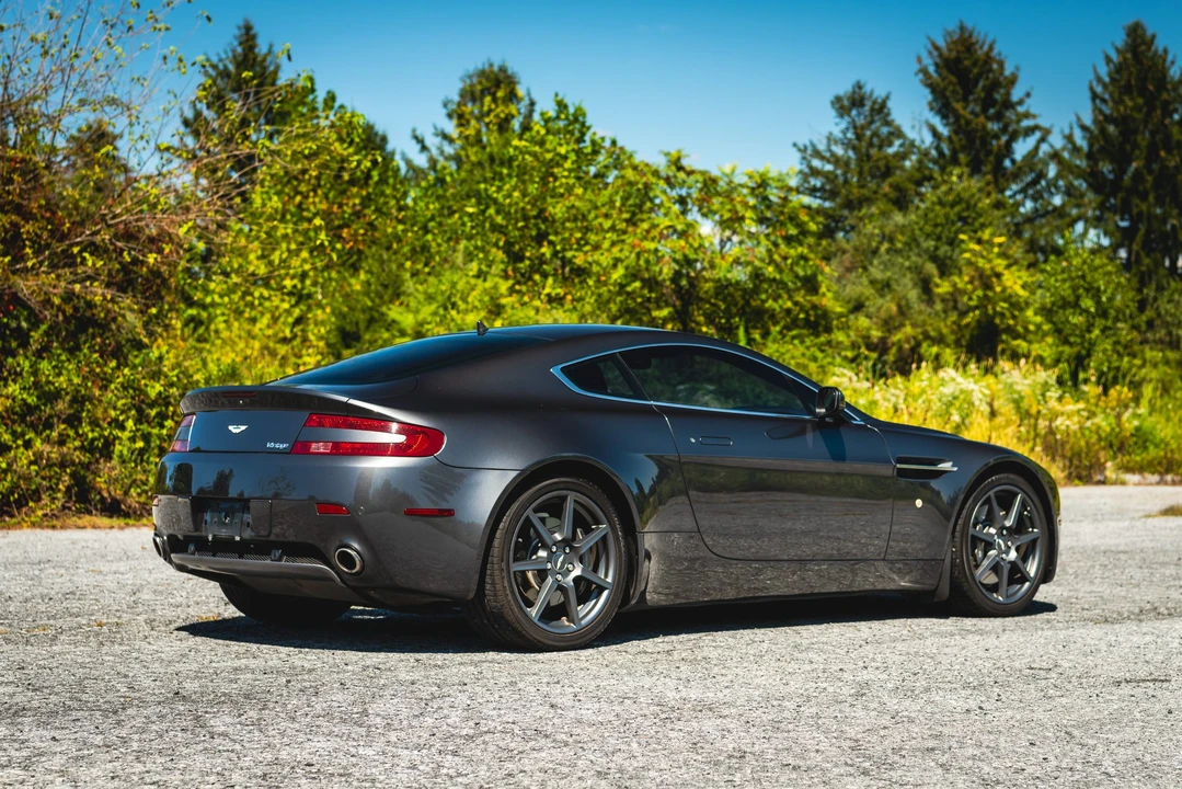 2007 Aston Martin V8 Vantage (2006-2017) - Image 27 of 31