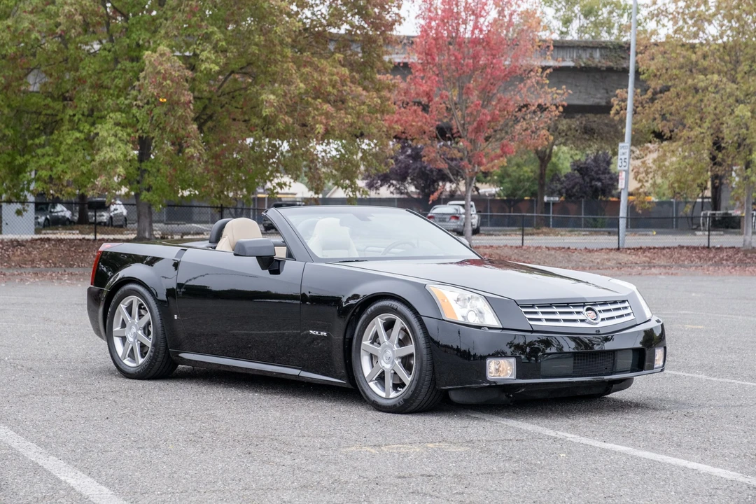 2007 Cadillac XLR - Image 17 of 31
