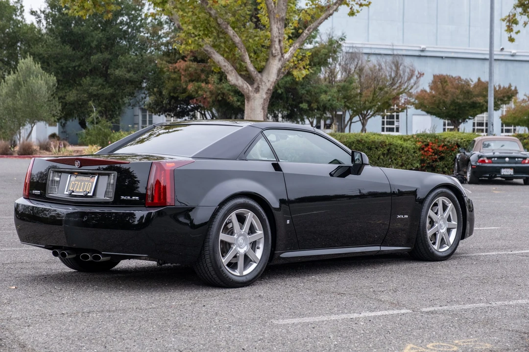2007 Cadillac XLR - Image 9 of 31