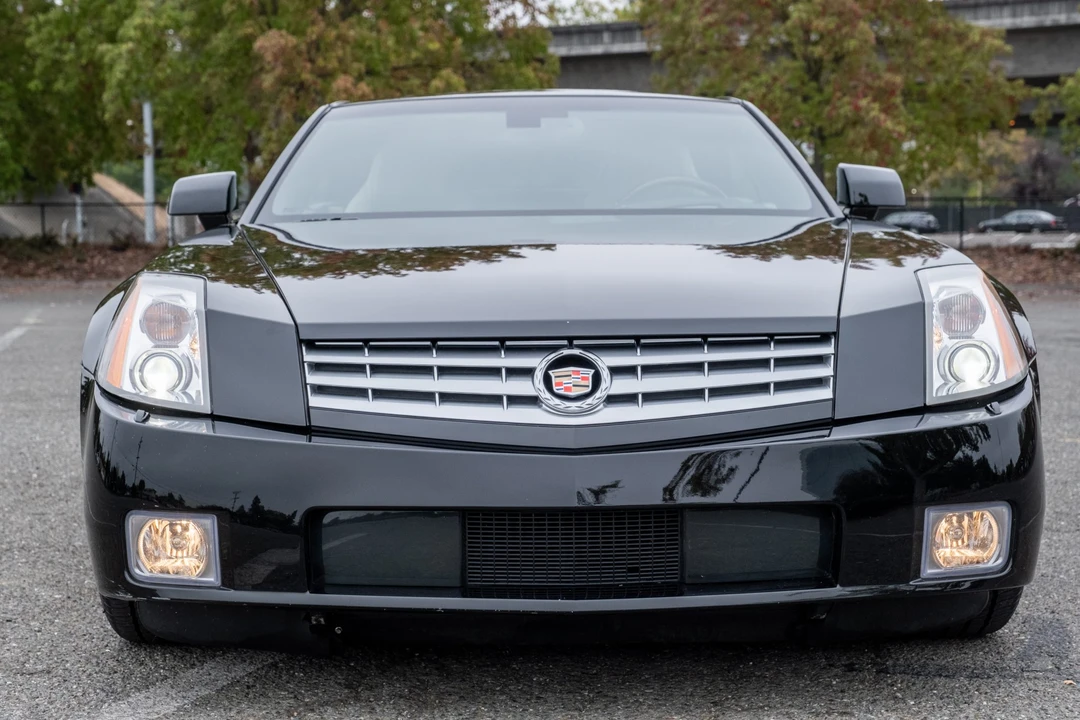 2007 Cadillac XLR - Image 18 of 31