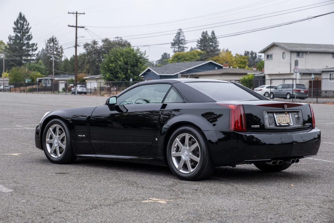 2007 Cadillac XLR - Image 4 of 31