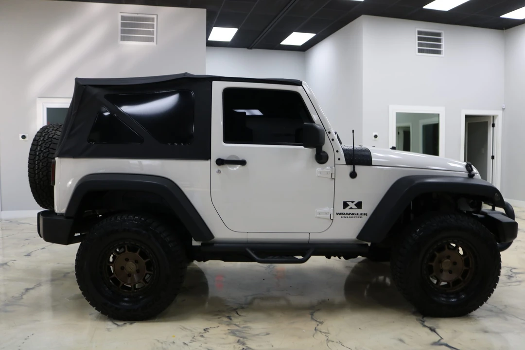 2007 Jeep JK Wrangler - Image 13 of 31