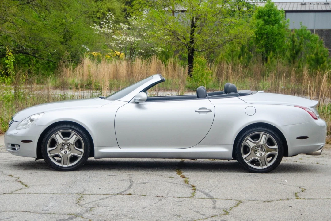 2007 Lexus SC430 - Image 12 of 31