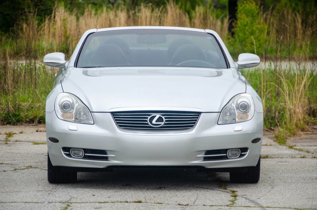 2007 Lexus SC430 - Image 3 of 31