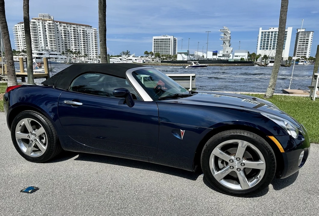 2007 Pontiac Solstice - Image 24 of 31