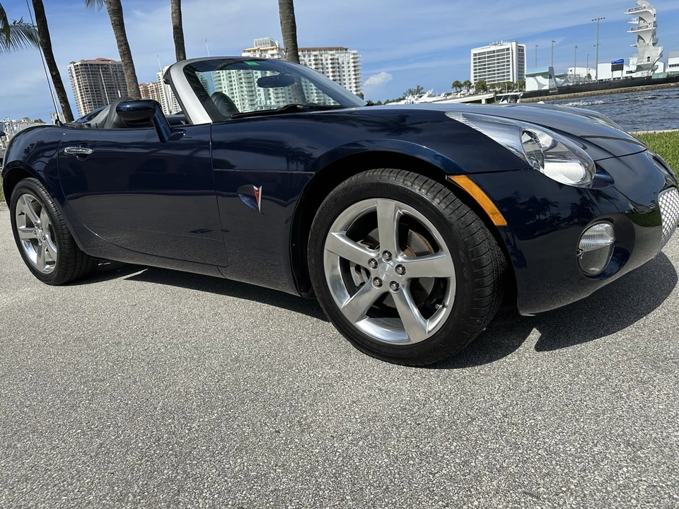 2007 Pontiac Solstice - Image 25 of 31