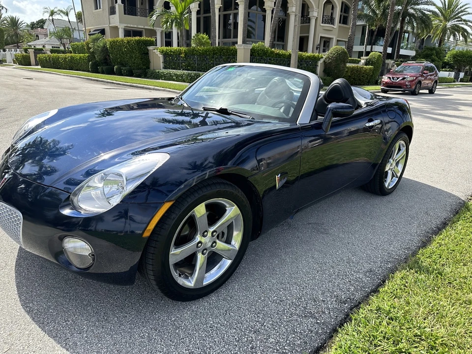 2007 Pontiac Solstice - Image 9 of 31