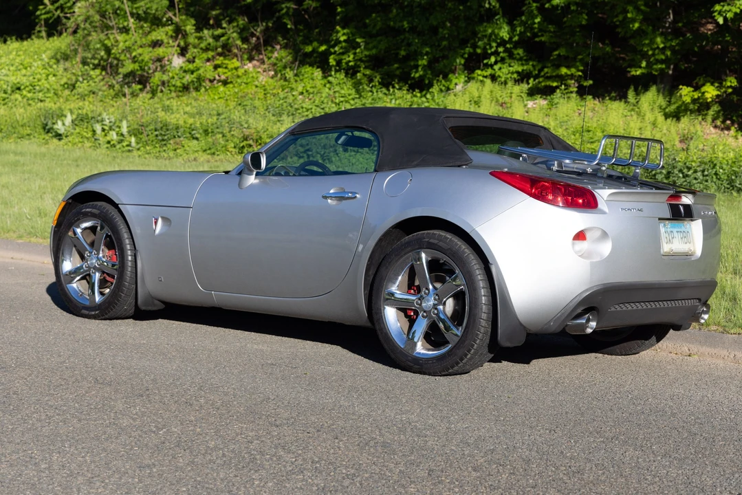 2007 Pontiac Solstice GXP - Image 7 of 31