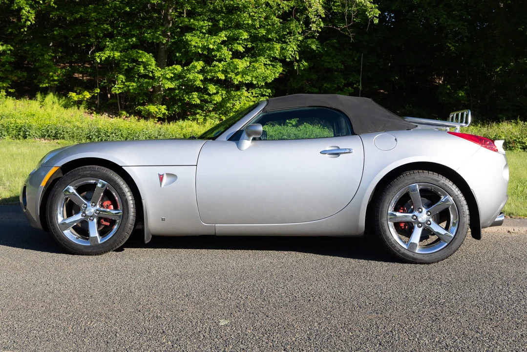 2007 Pontiac Solstice GXP - Image 5 of 31