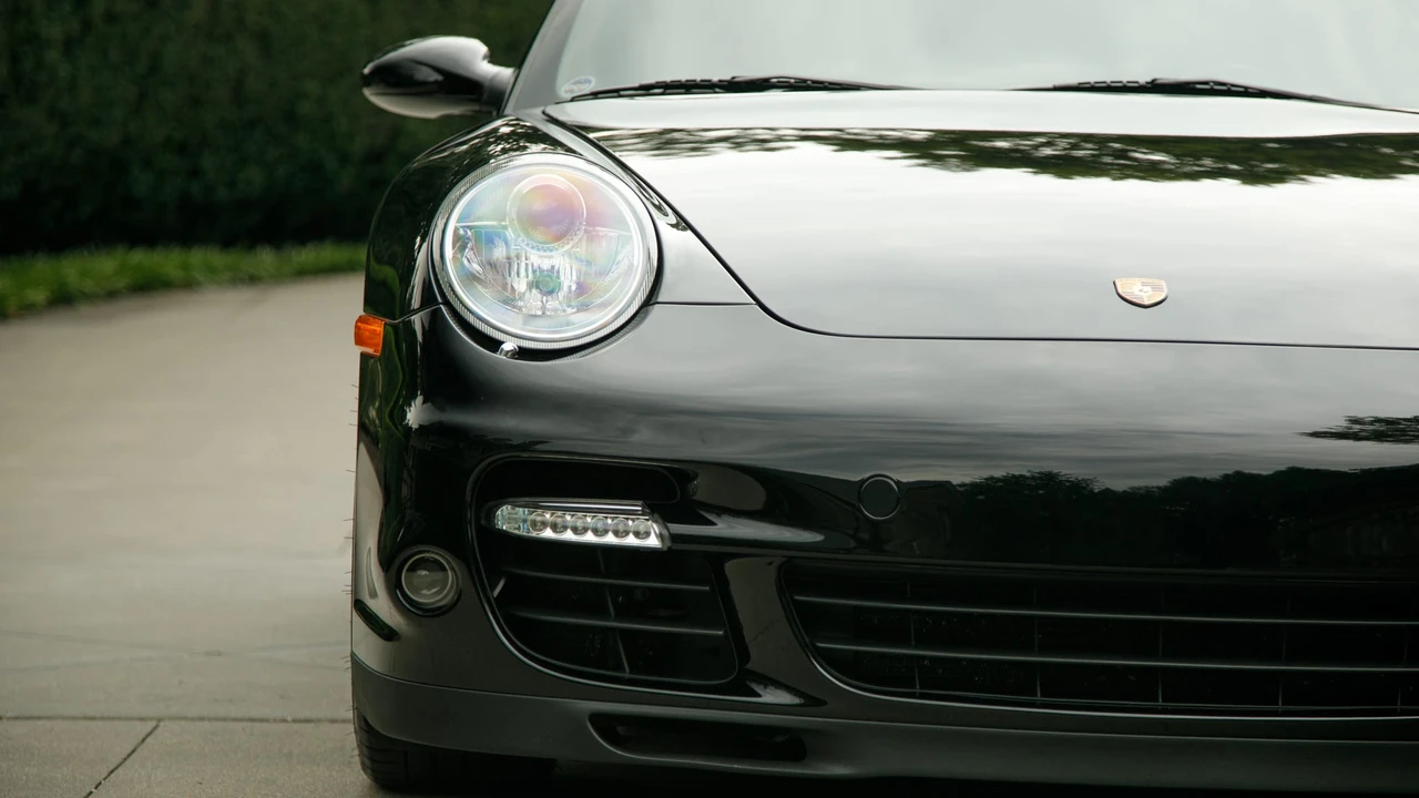 2007 Porsche 997 Turbo - Image 14 of 31