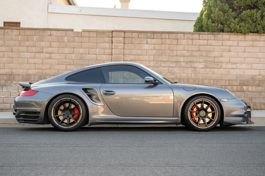 2007 Porsche 997 Turbo - Image 6 of 6