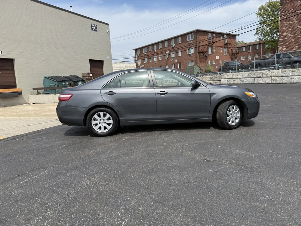 2007 Toyota Camry 6th Gen - Image 17 of 31