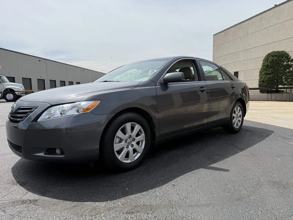 2007 Toyota Camry 6th Gen - Image 2 of 31