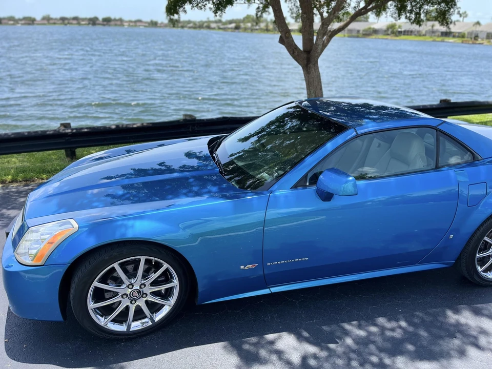 2008 Cadillac XLR-V - Image 29 of 31