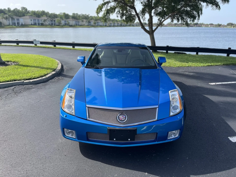 2008 Cadillac XLR-V - Image 21 of 31