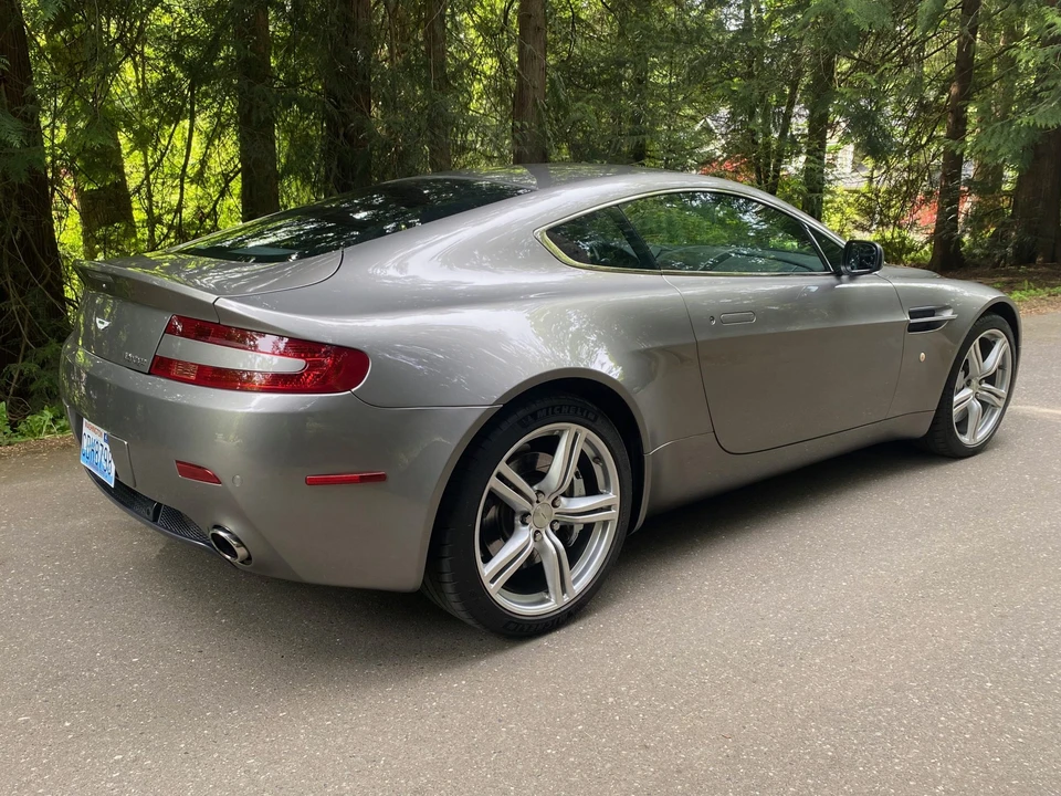 2009 Aston Martin V8 Vantage (2006-2017) - Image 23 of 31
