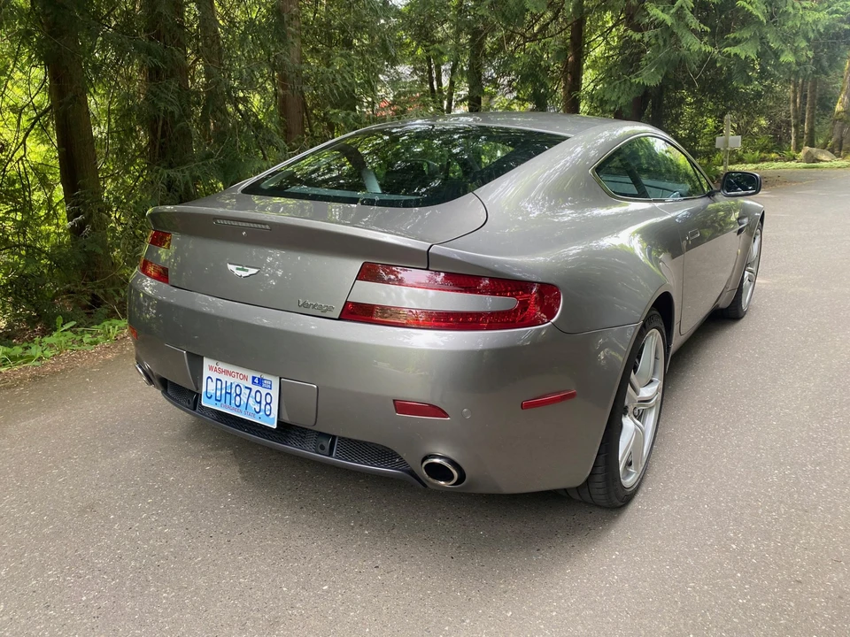 2009 Aston Martin V8 Vantage (2006-2017) - Image 21 of 31