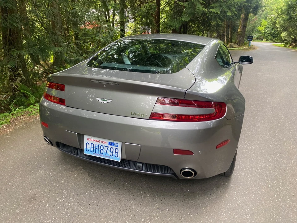 2009 Aston Martin V8 Vantage (2006-2017) - Image 20 of 31