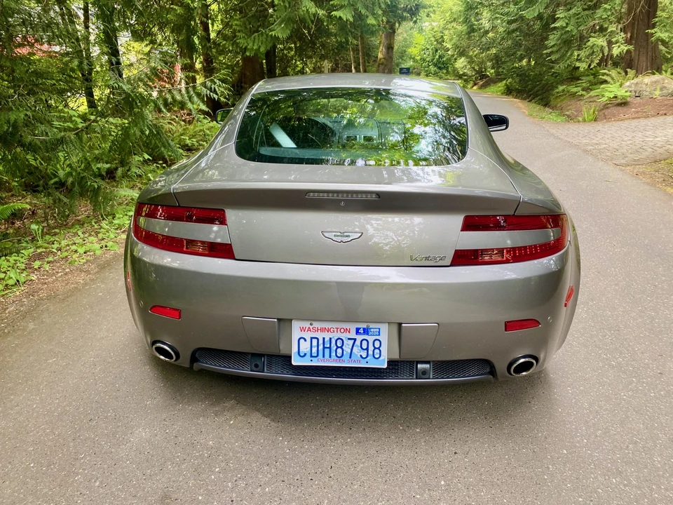 2009 Aston Martin V8 Vantage (2006-2017) - Image 19 of 31
