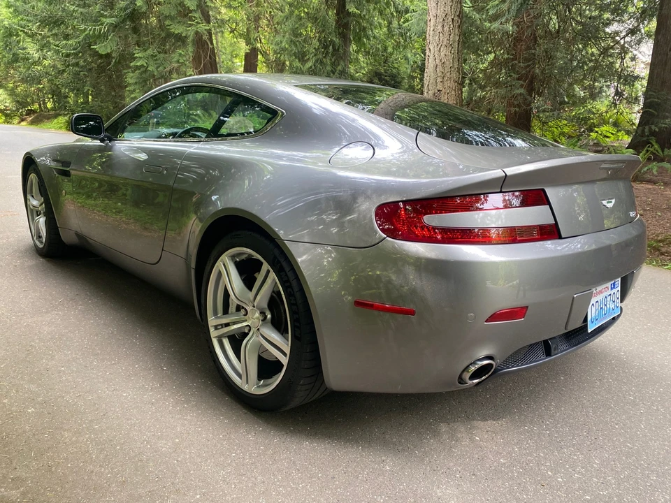 2009 Aston Martin V8 Vantage (2006-2017) - Image 13 of 31