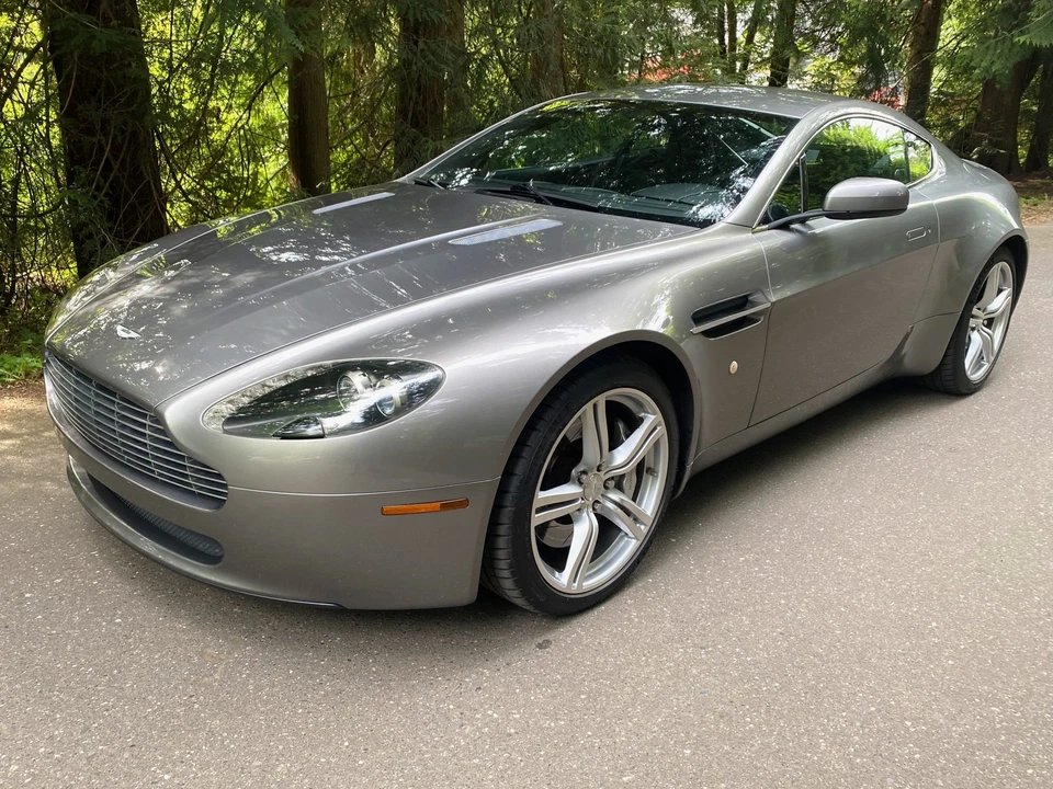 2009 Aston Martin V8 Vantage (2006-2017) - Image 5 of 31