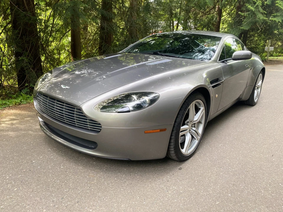 2009 Aston Martin V8 Vantage (2006-2017) - Image 3 of 31