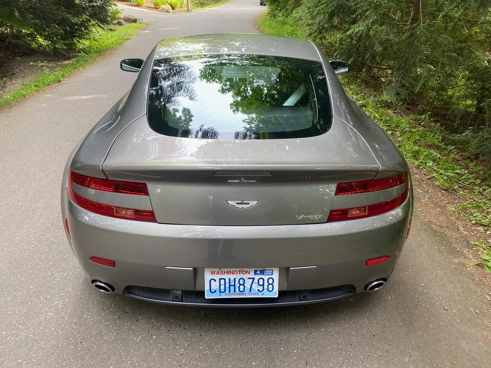2009 Aston Martin V8 Vantage (2006-2017) - Image 17 of 31