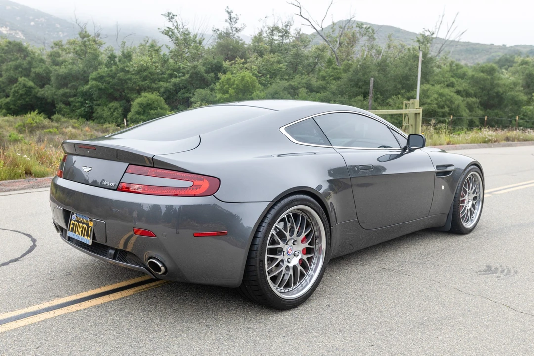 2009 Aston Martin V8 Vantage (2006-2017) - Image 5 of 31