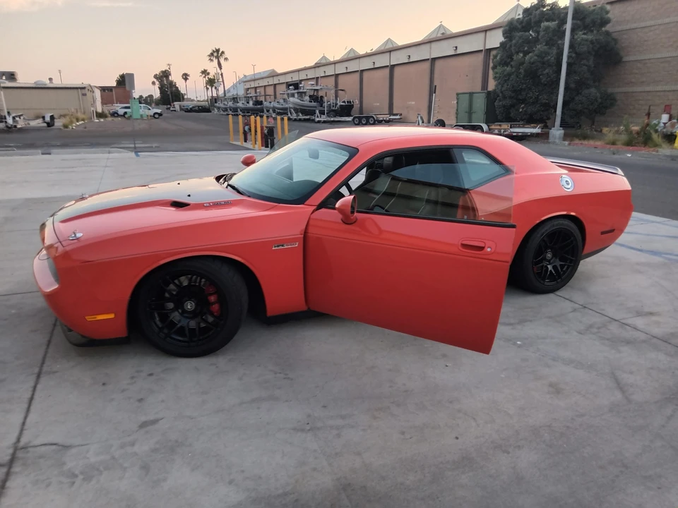2009 Dodge Challenger SRT8 & 392 3rd Gen - Image 28 of 31