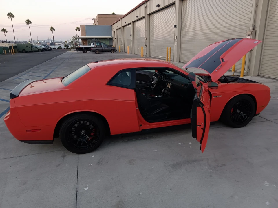 2009 Dodge Challenger SRT8 & 392 3rd Gen - Image 27 of 31