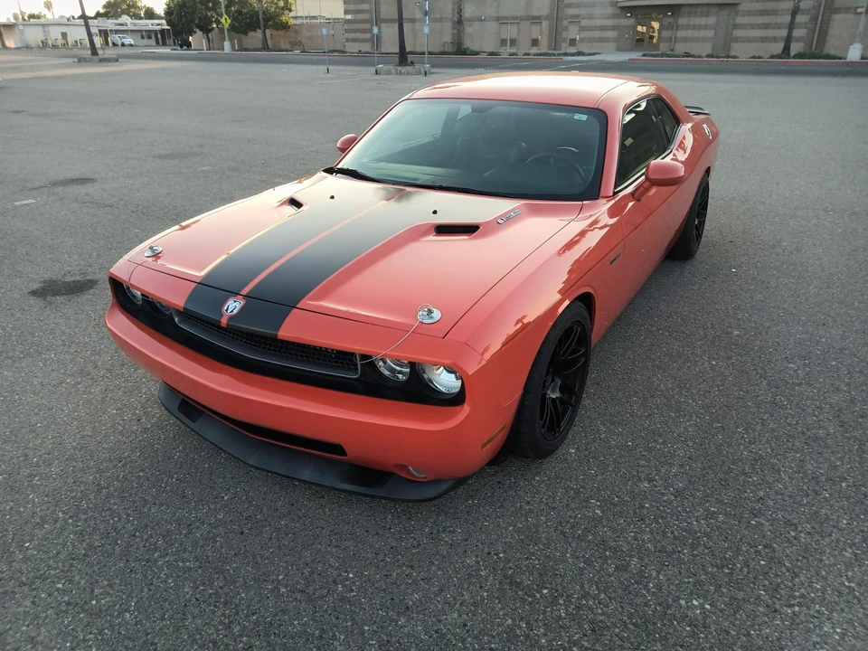 2009 Dodge Challenger SRT8 & 392 3rd Gen - Image 6 of 31