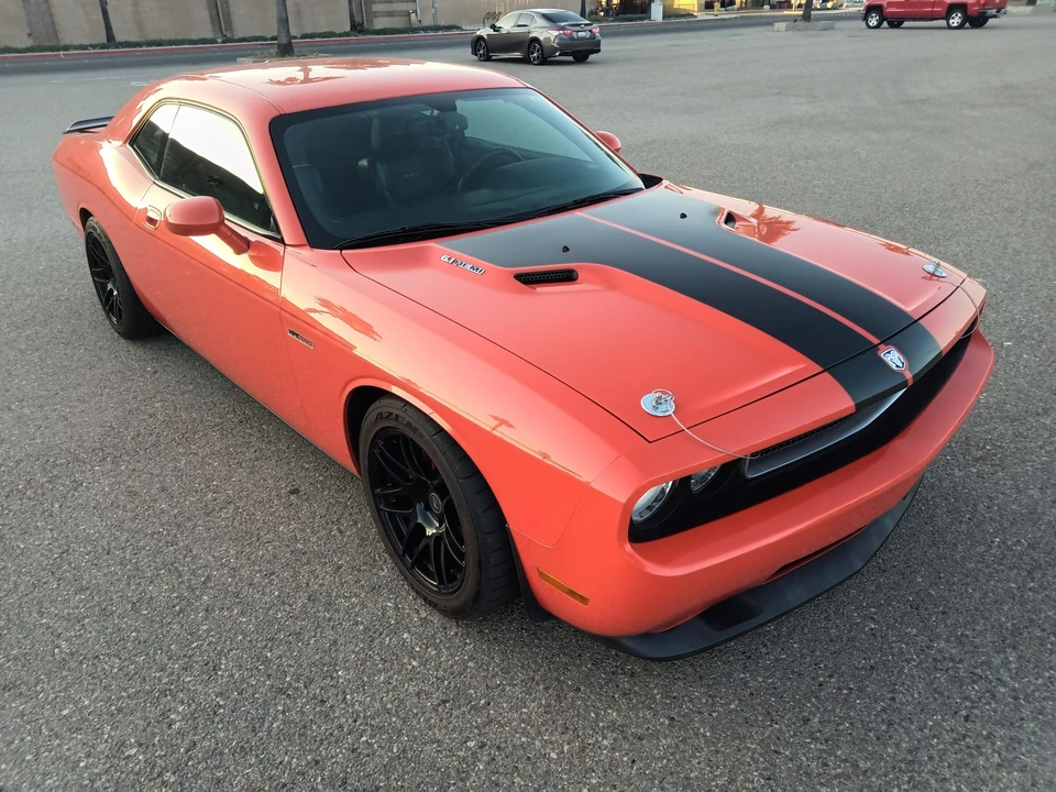 2009 Dodge Challenger SRT8 & 392 3rd Gen - Image 2 of 31