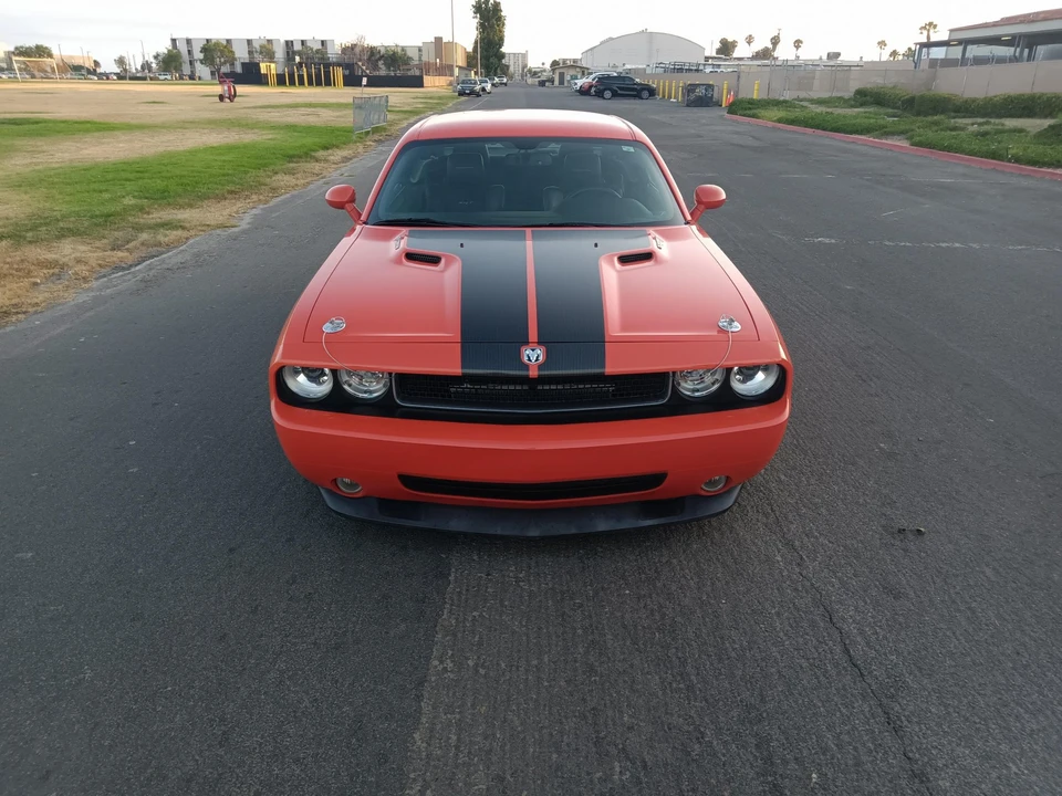 2009 Dodge Challenger SRT8 & 392 3rd Gen - Image 4 of 31