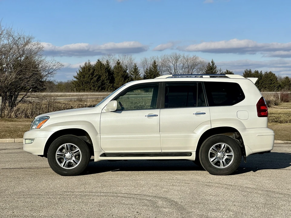 2009 Lexus GX 1st Gen - Image 12 of 31