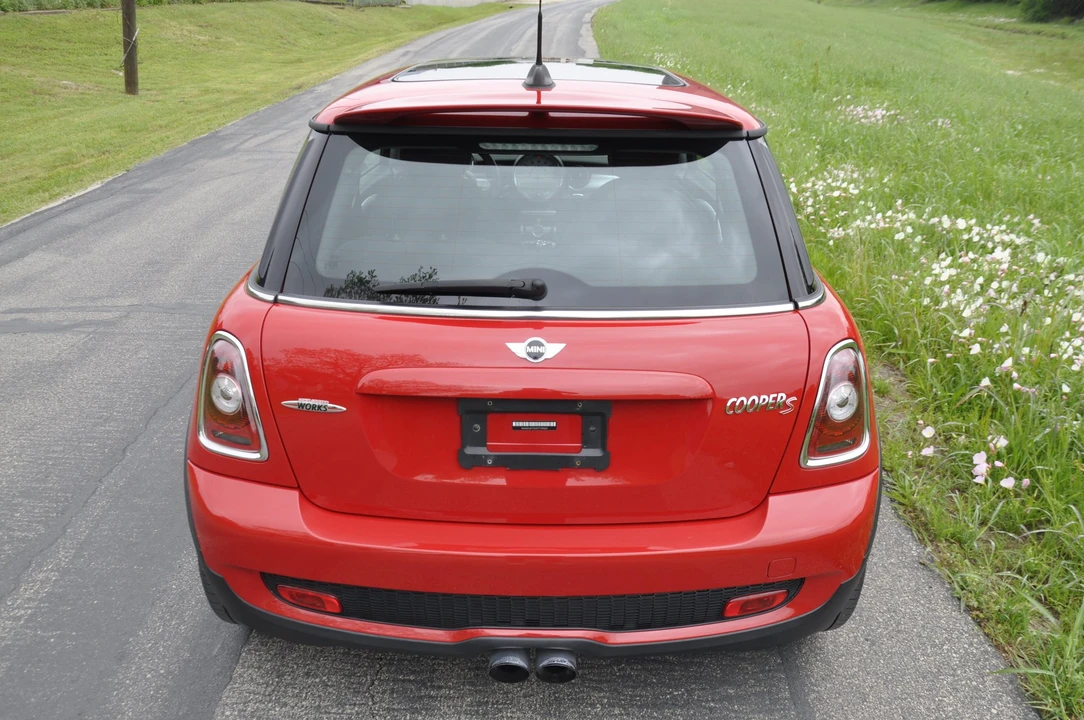 2009 Mini Mini 2nd Gen - Image 10 of 31