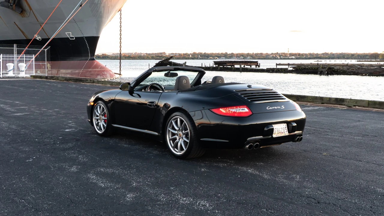 2009 Porsche 997 Carrera S - Image 25 of 31