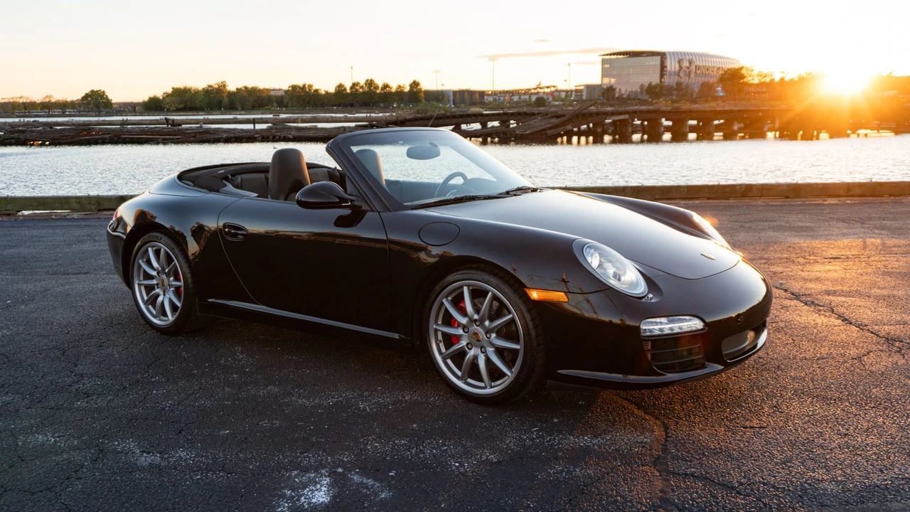 2009 Porsche 997 Carrera S - Image 12 of 31