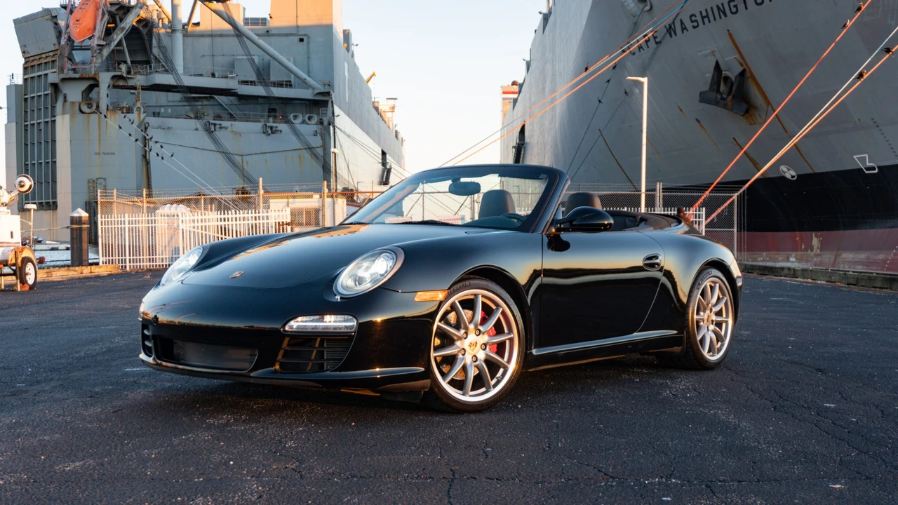 2009 Porsche 997 Carrera S - Image 2 of 31