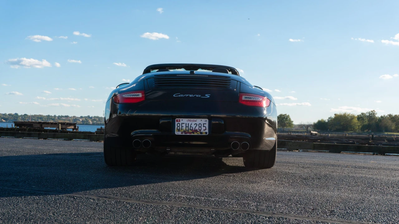 2009 Porsche 997 Carrera S - Image 28 of 31