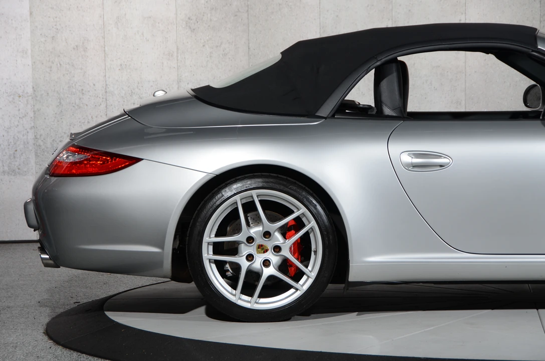 2009 Porsche 997 Carrera S - Image 18 of 31