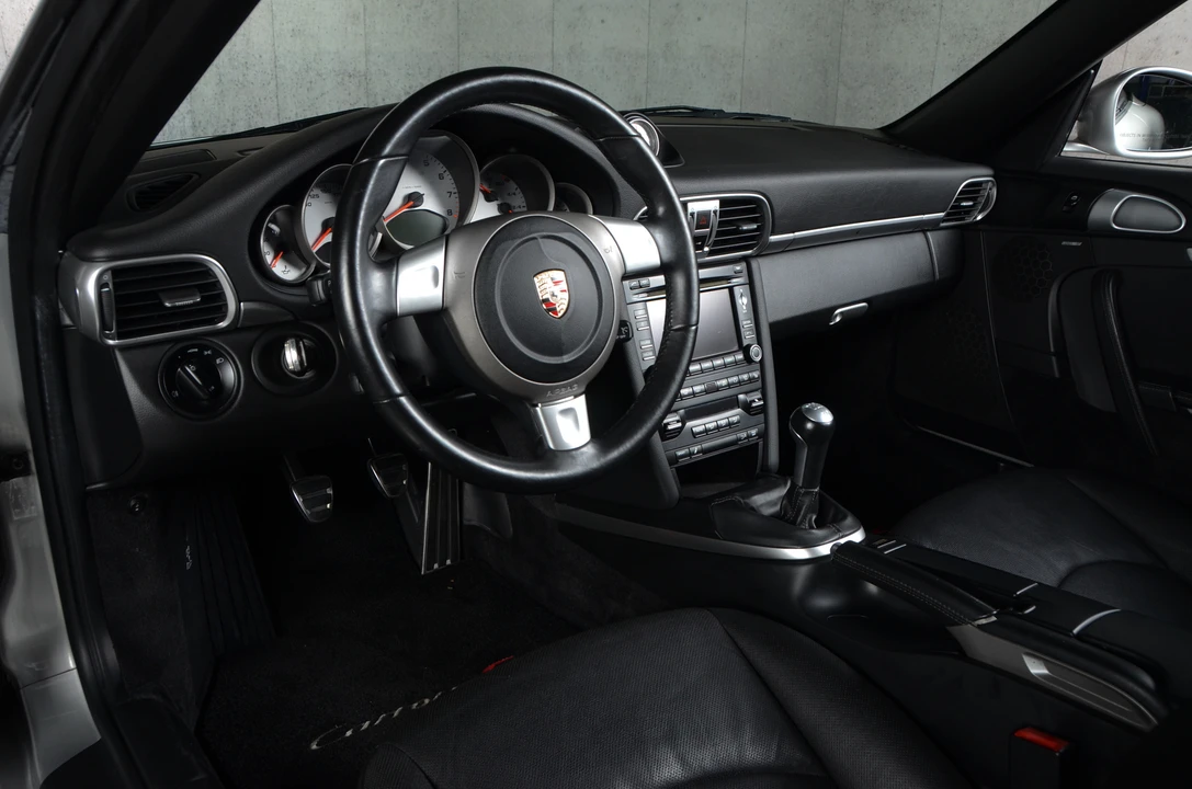 2009 Porsche 997 Carrera S - Image 29 of 31