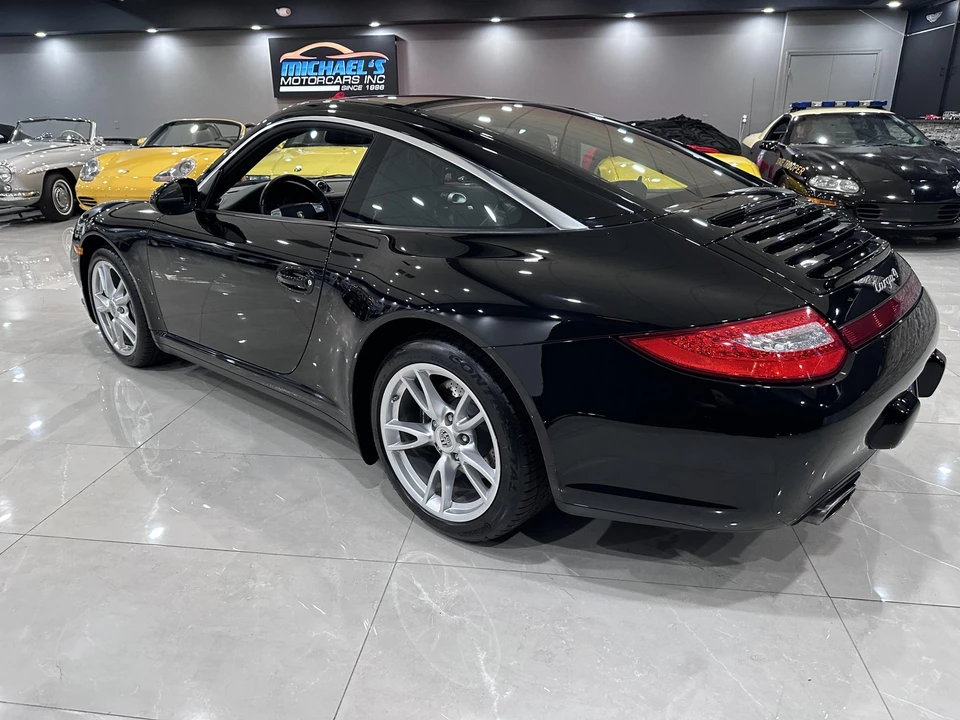 2009 Porsche 997 Carrera - Image 28 of 31