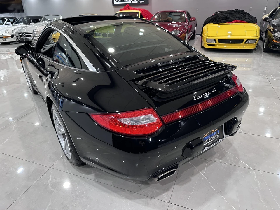 2009 Porsche 997 Carrera - Image 24 of 31