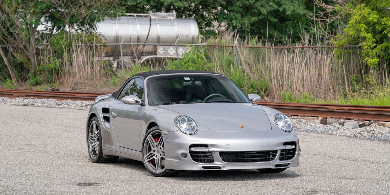 2009 Porsche 997 Turbo - Image 9 of 31