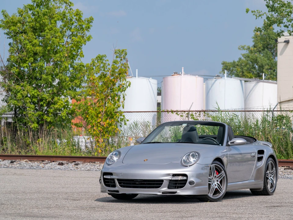 2009 Porsche 997 Turbo - Image 2 of 31