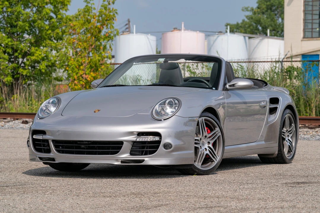 2009 Porsche 997 Turbo - Image 10 of 31